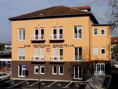 Rekonstrukcija zgrade Doma hrvatskih branitelja i Radio postaje Novska