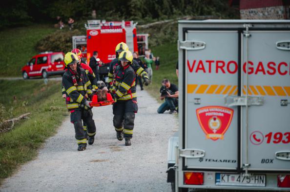 Olujni bljesak 30: Velika vatrogasna vježba u Novskoj povodom 30. obljetnice  VRO 