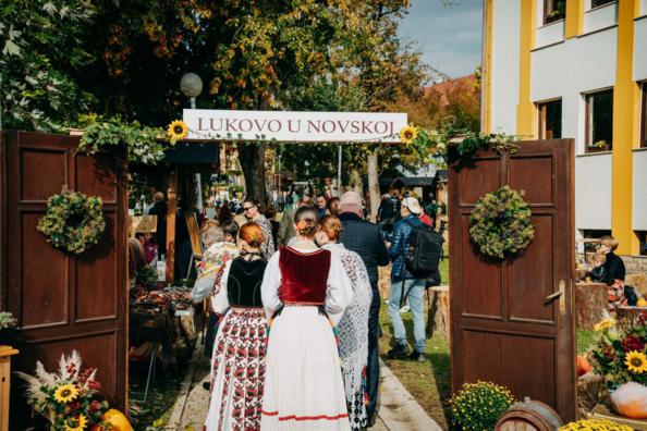 ODLUKA o proglašenju sajmenih dana i određivanju radnog vremena ugostiteljskih objekata za vrijeme trajanja manifestacije 