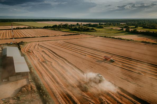 Novska ulaže u razvoj poljoprivrede: odobrena sredstva i pokrenute komasacije